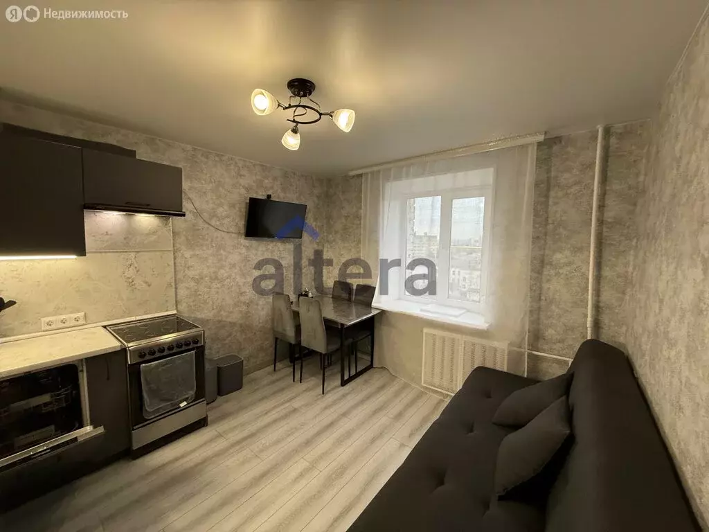 3-комнатная квартира: Казань, Ютазинская улица, 18 (44.3 м) - Фото 1