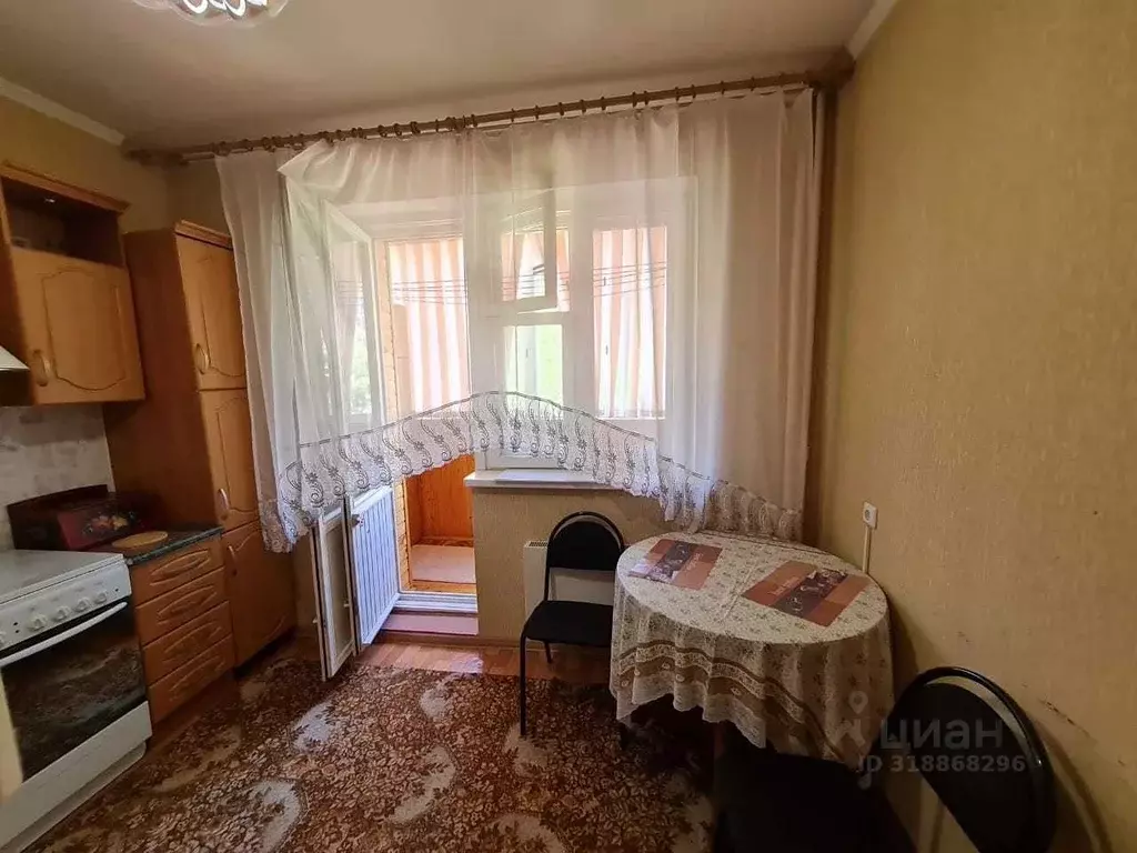 1-к кв. Белгородская область, Старый Оскол Степной мкр,  (54.0 м) - Фото 1