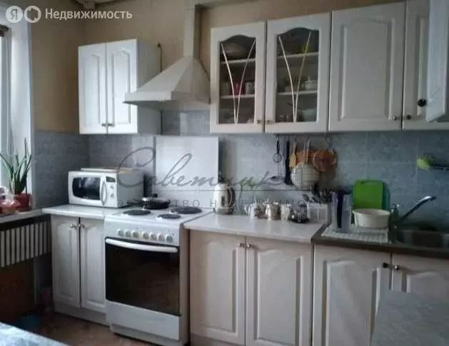 3-комнатная квартира: Старый Оскол, микрорайон Солнечный, 15 (65 м) - Фото 0