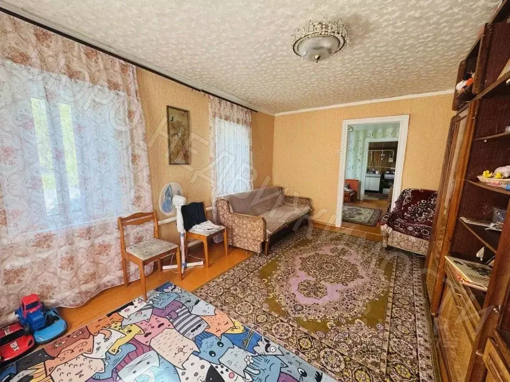 Дом в Саратовская область, Балашов ул. 1-я Заводская, 20 (50 м) - Фото 1