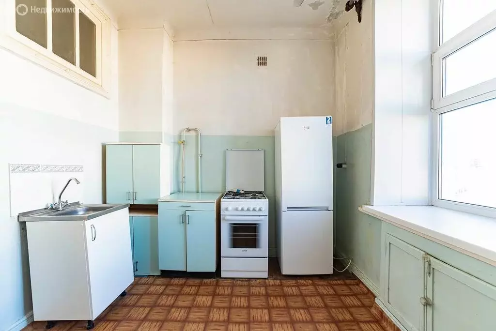 3-комнатная квартира: Екатеринбург, улица Краснофлотцев, 2 (77.4 м) - Фото 2