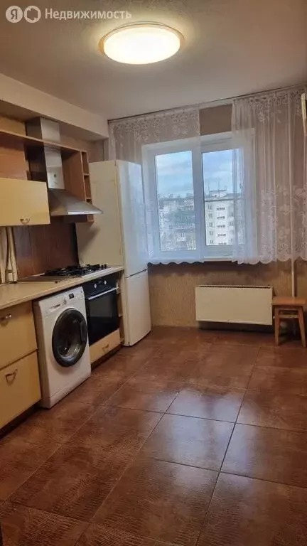 3-комнатная квартира: Нижний Новгород, улица Адмирала Макарова, 3к2 ... - Фото 1