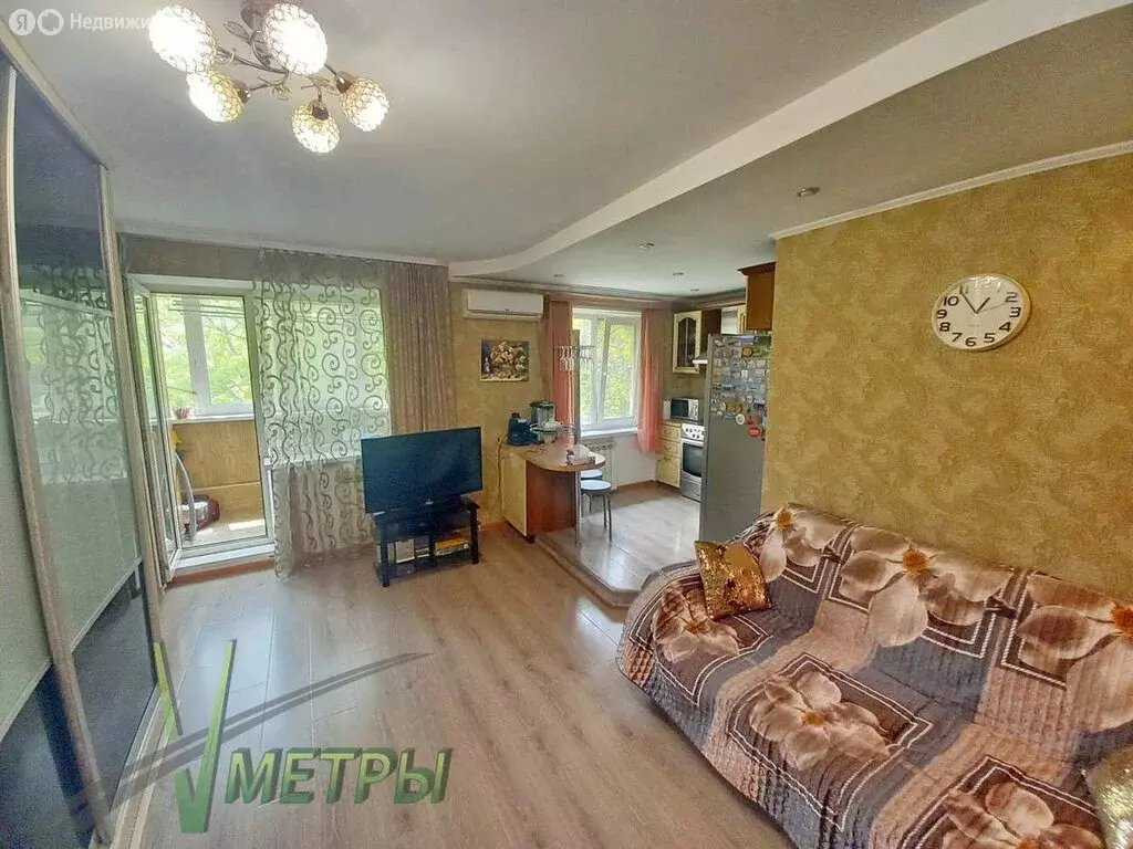 2-комнатная квартира: Владивосток, улица Калинина, 19 (42.2 м) - Фото 1