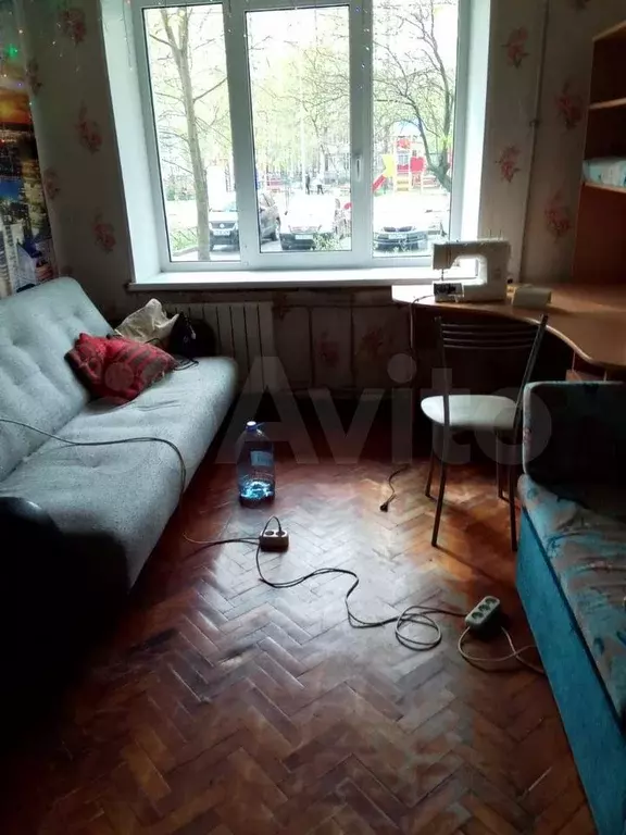 Комната 18 м в 3-к., 1/9 эт. - Фото 0