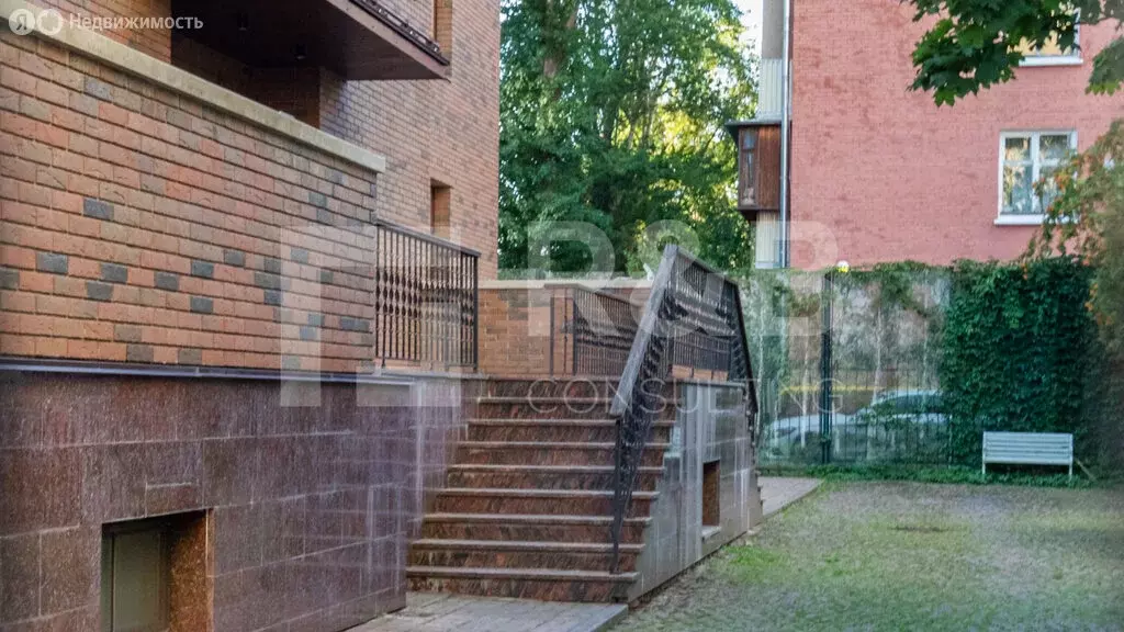 Офис (1040 м) - Фото 1