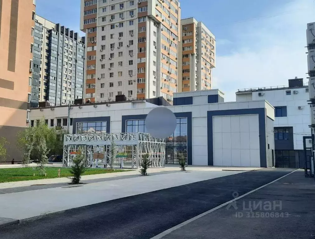 Помещение свободного назначения в Краснодарский край, Краснодар ул. ... - Фото 0