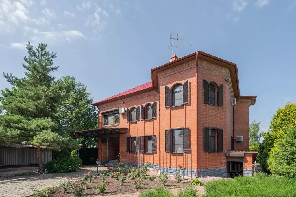 Дом в Рязанская область, Михайловский муниципальный округ, с. ... - Фото 1