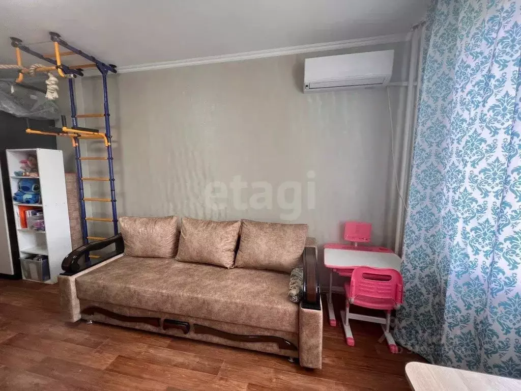2-к кв. Крым, Феодосия ул. Крымская, 88 (60.2 м) - Фото 1