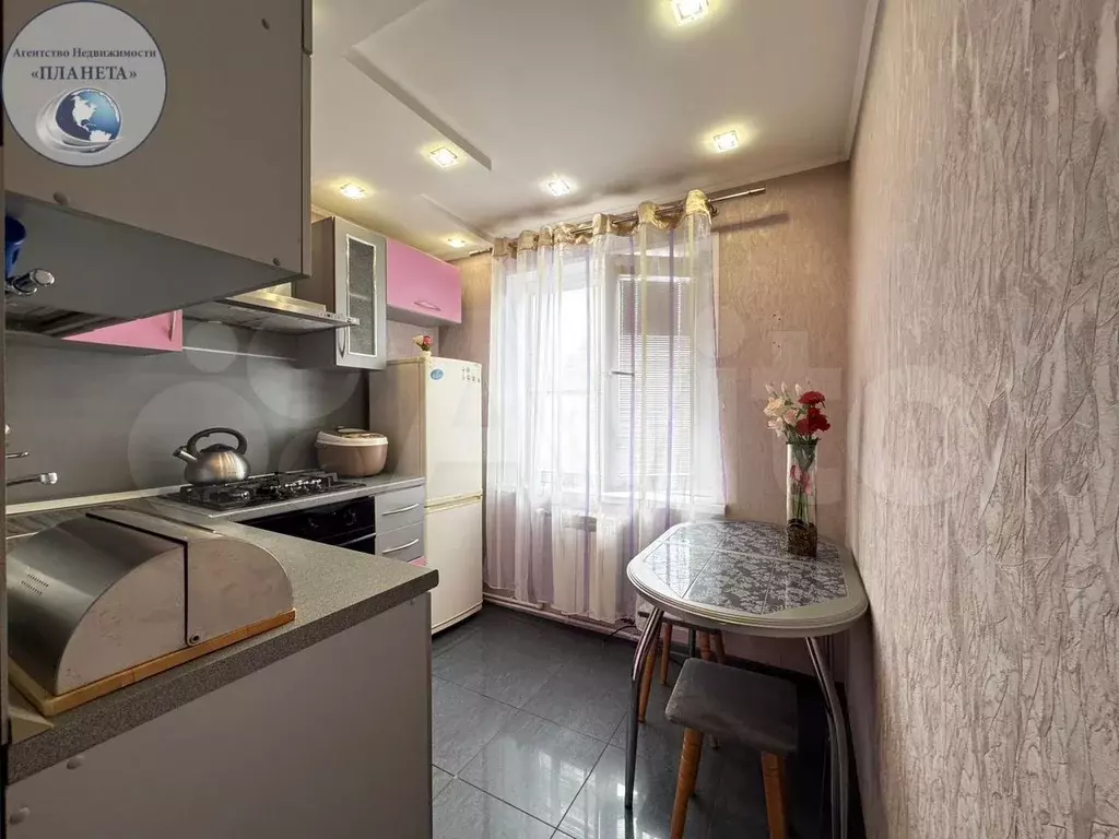 2-к. квартира, 45 м, 5/5 эт. - Фото 0