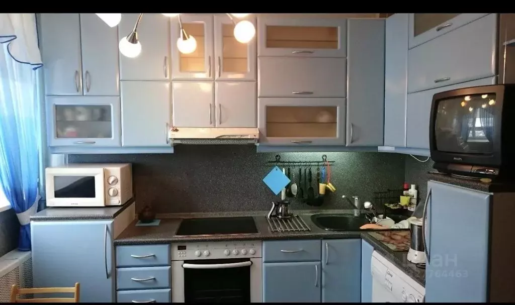 2-к кв. Московская область, Лобня ул. Крупской, 22 (52.0 м) - Фото 1