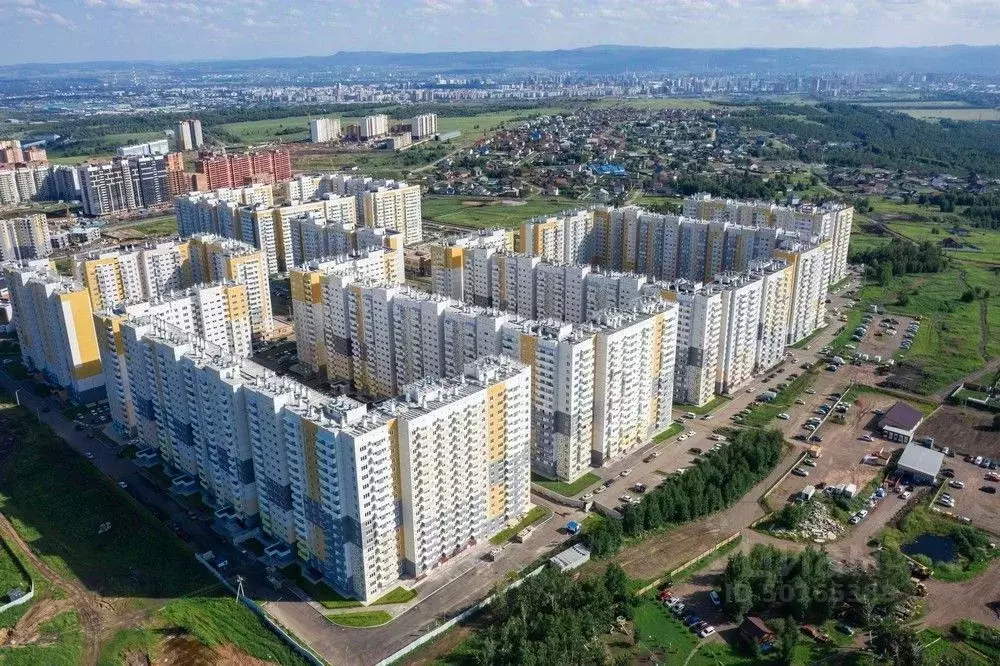 3-к кв. Красноярский край, Красноярск ул. Светлова, 42 (63.52 м) - Фото 0