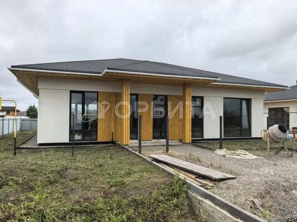 Дом в Тюменская область, Тюменский район, с. Кулаково ул. Сливовая ... - Фото 1