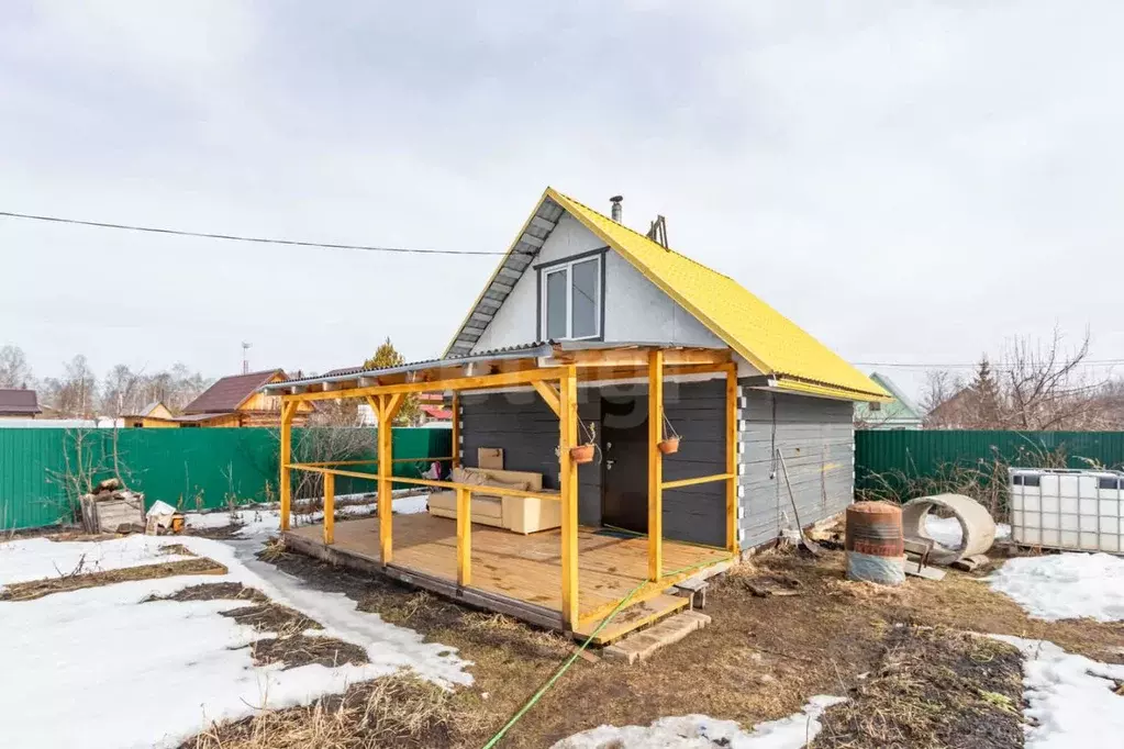 Дом в Тюменская область, Тюмень Надежда-3 СНТ, ул. Клубничная (50 м) - Фото 0