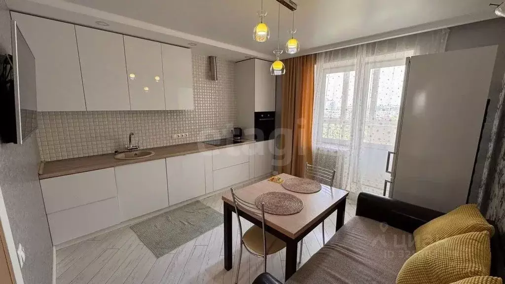 2-к кв. Башкортостан, Уфа Владивостокская ул., 10 (68.0 м) - Фото 1