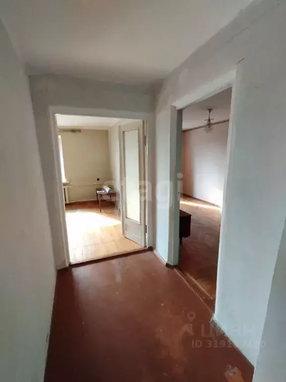 3-к кв. Адыгея, Майкоп ул. 2-я Некрасова, 3 (72.4 м) - Фото 0