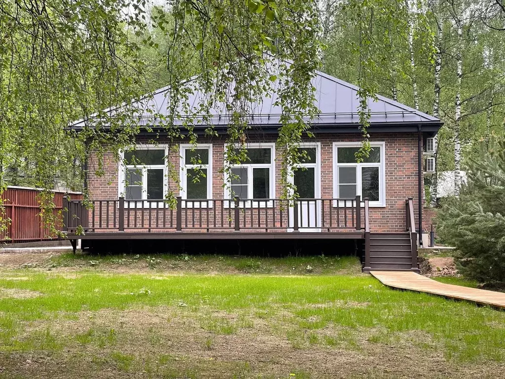 Коттедж в Московская область, Красногорск городской округ, пос. ... - Фото 1
