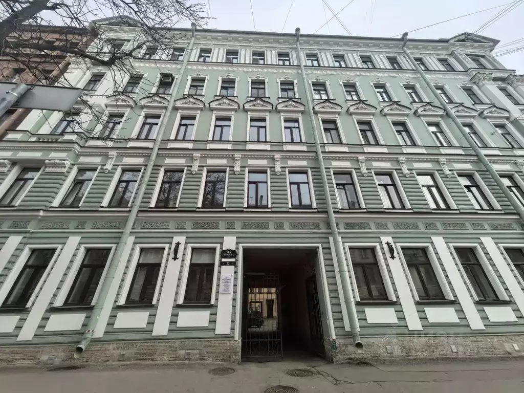Комната Санкт-Петербург 10-я Васильевского острова линия, 23 (13.3 м) - Фото 1