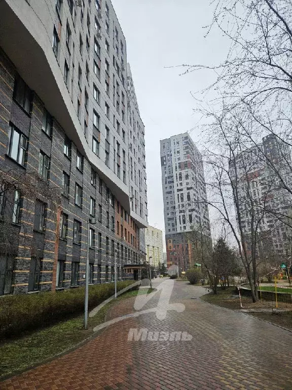 Продается 1-комнатная квартира - Фото 1