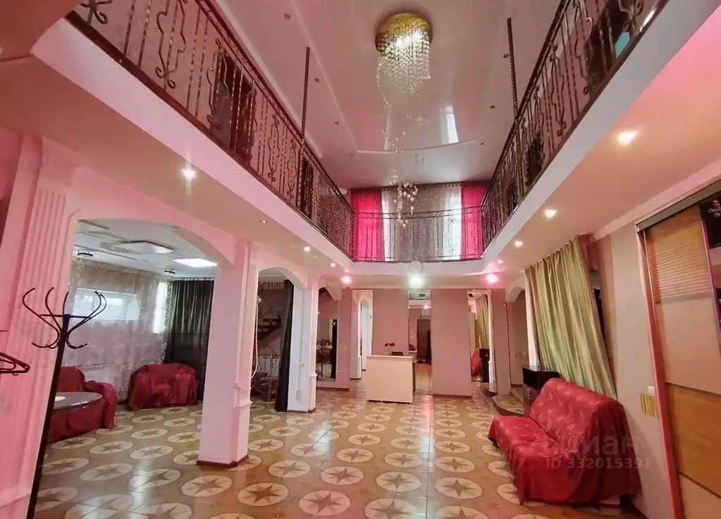 Дом в Тюменская область, Тюмень ул. Революции, 95 (300 м) - Фото 1