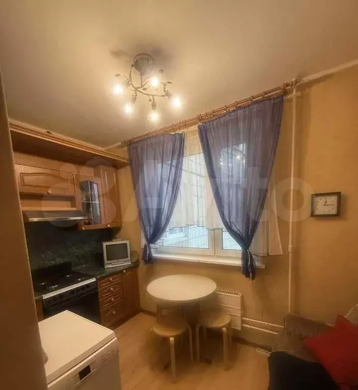 1-к. квартира, 38 м, 9/18 эт. - Фото 1