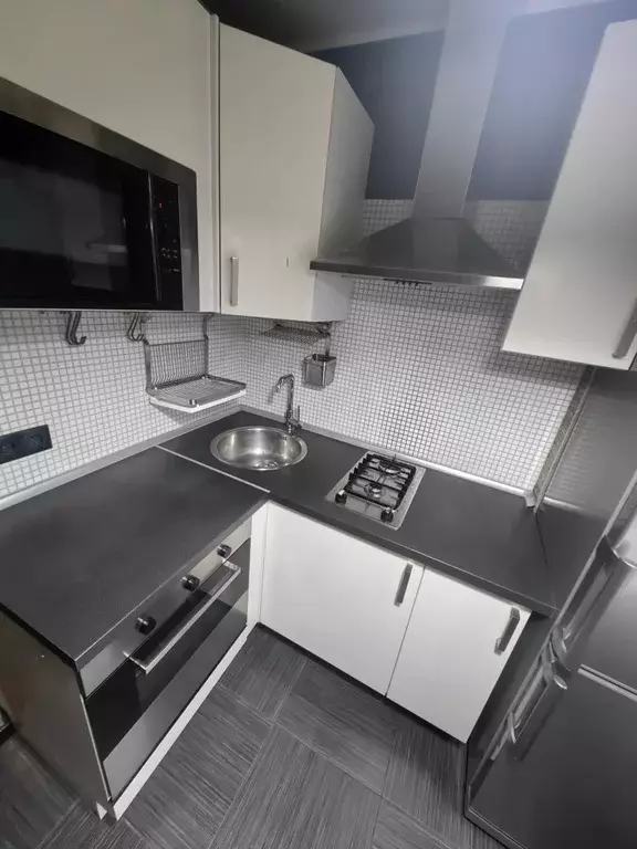 Продается 3-комнатная квартира - Фото 2