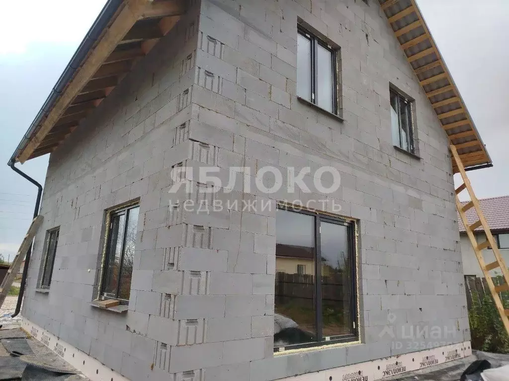 Дом в Пермский край, Усолье Усольский район, ул. Солеваров, 248А (109 ... - Фото 1