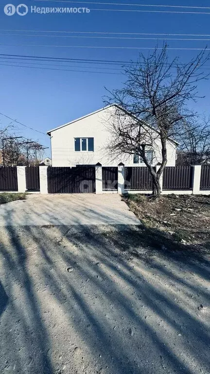 Дом в Кореновск, Ростовская улица (303.6 м) - Фото 1