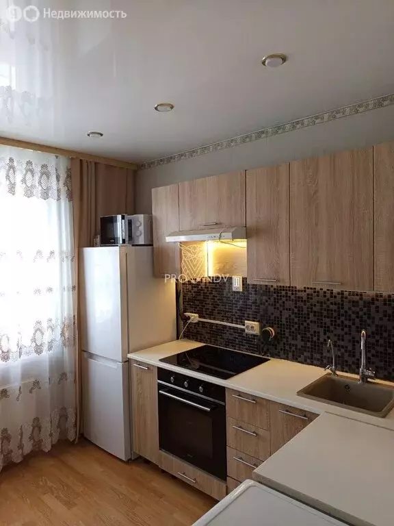 2-комнатная квартира: городской посёлок Дубровка, Школьная улица, 25 ... - Фото 1