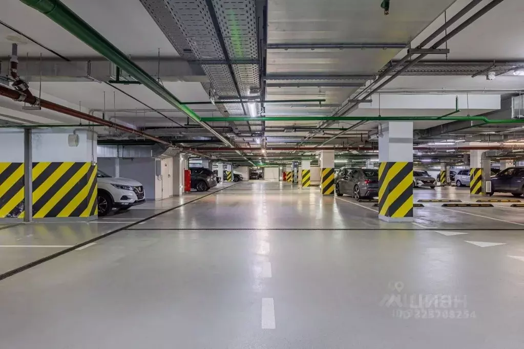 Гараж в Москва Карамышевская наб., 2А (12 м) - Фото 2