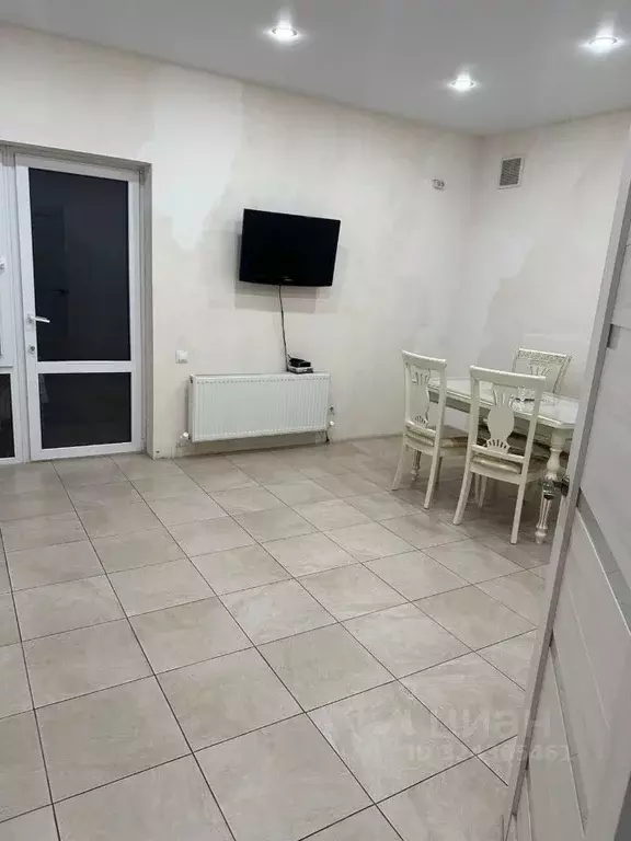 Дом в Краснодарский край, Краснодар Интернациональный бул., 90А (103 ... - Фото 1