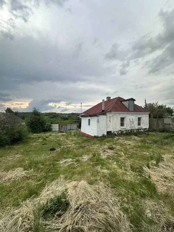 Дом в Белгородская область, Ивнянский район, с. Новенькое ул. ... - Фото 2