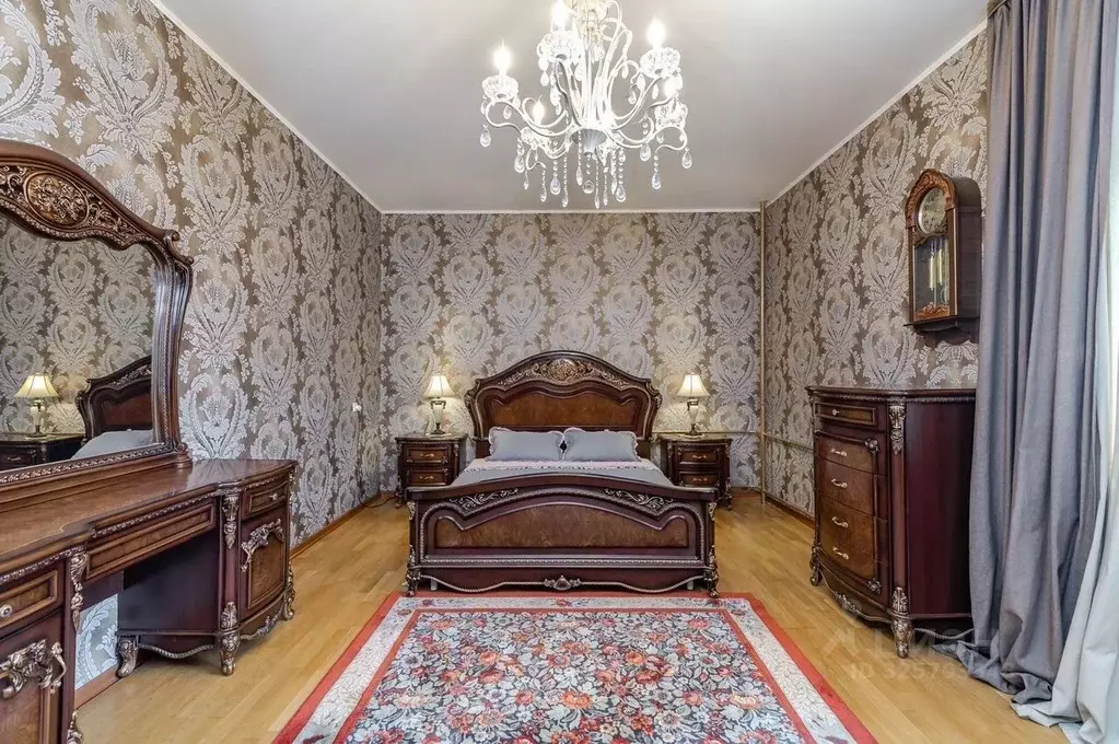 3-к кв. Москва ул. Пырьева, 5А (110.0 м) - Фото 0