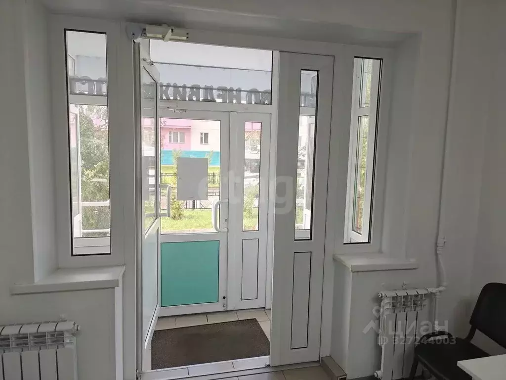 Офис в Ямало-Ненецкий АО, Муравленко ул. Губкина, 26 (54 м) - Фото 1