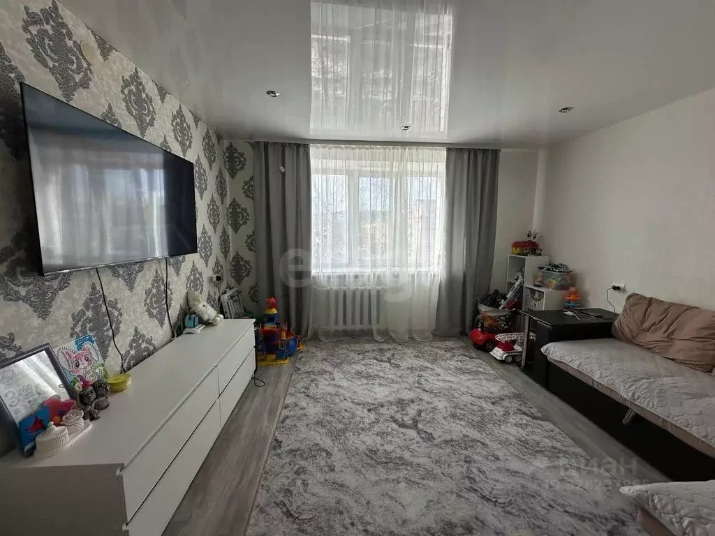 2-к кв. Удмуртия, Сарапул Центральный жилрайон, ул. Гагарина, 41 (43.6 ... - Фото 1