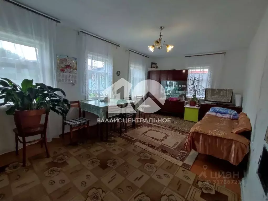 Дом в Новосибирская область, Мошковский район, с. Сокур ул. Чапаева ... - Фото 0