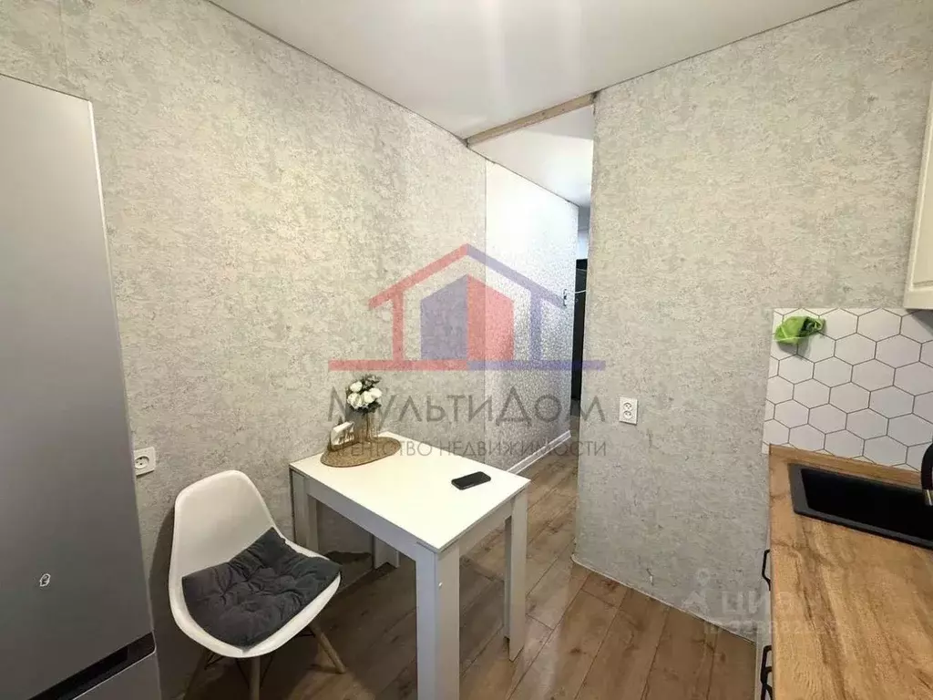 2-к кв. Белгородская область, Старый Оскол Весенний мкр, 5А (44.0 м) - Фото 2