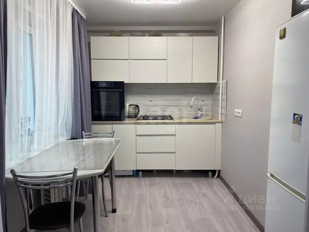 3-к кв. Коми, Усинск ул. Нефтяников, 42 (58.5 м) - Фото 1