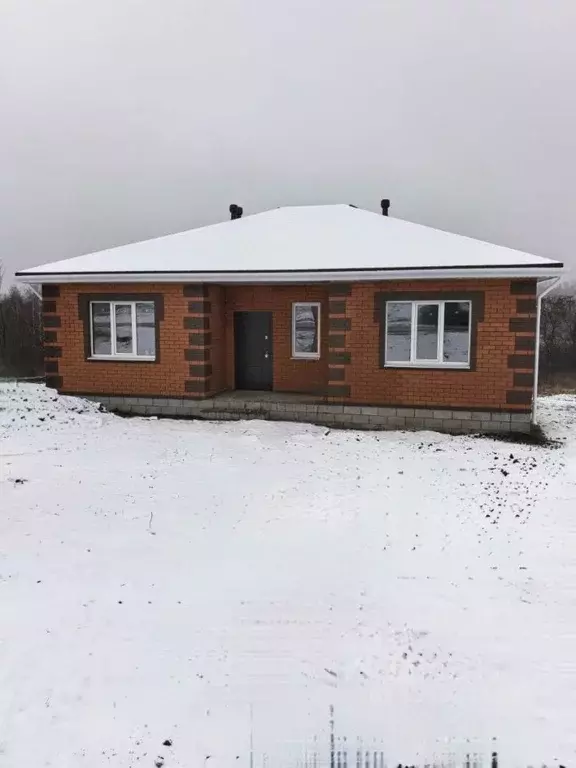 Дом в Белгородская область, Белгородский район, с. Стрелецкое, ... - Фото 1