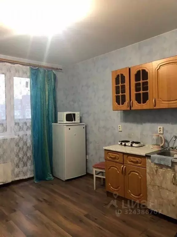 Студия Тюменская область, Тюмень ул. Верхнетарманская, 3 (22.0 м) - Фото 1