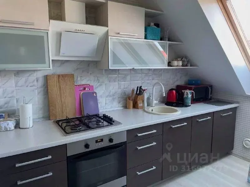 2-к кв. Калининградская область, Калининград ул. Радистов (67.4 м) - Фото 1
