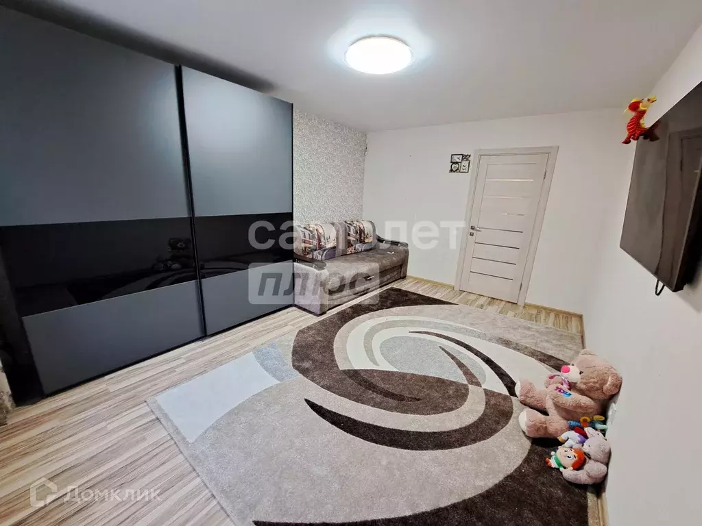 Продаётся 3-к квартира, 61.6 м - Фото 1