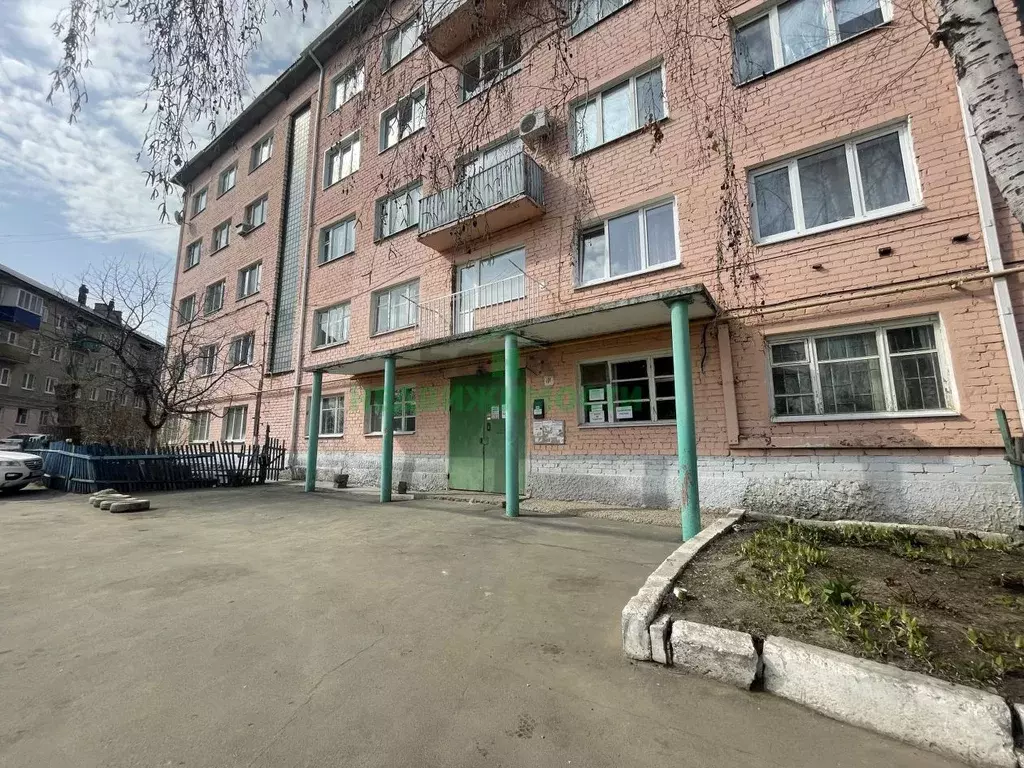 2-к кв. Саратовская область, Вольск ул. Кольцова, 1 (47.8 м) - Фото 0