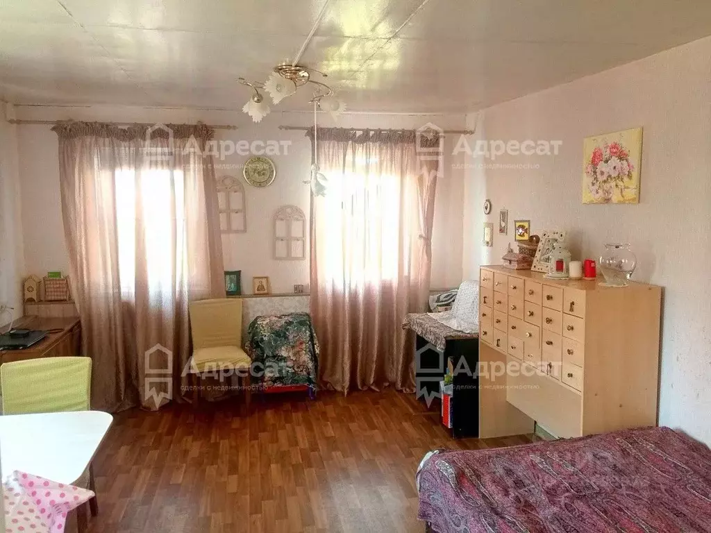 Дом в Волгоградская область, Волгоград ул. Добролюбова (58 м) - Фото 1