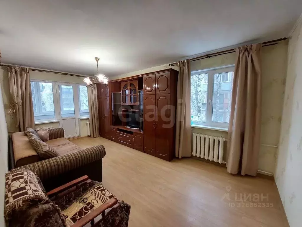 2-к кв. Псковская область, Псков Народная ул., 49 (42.7 м) - Фото 1