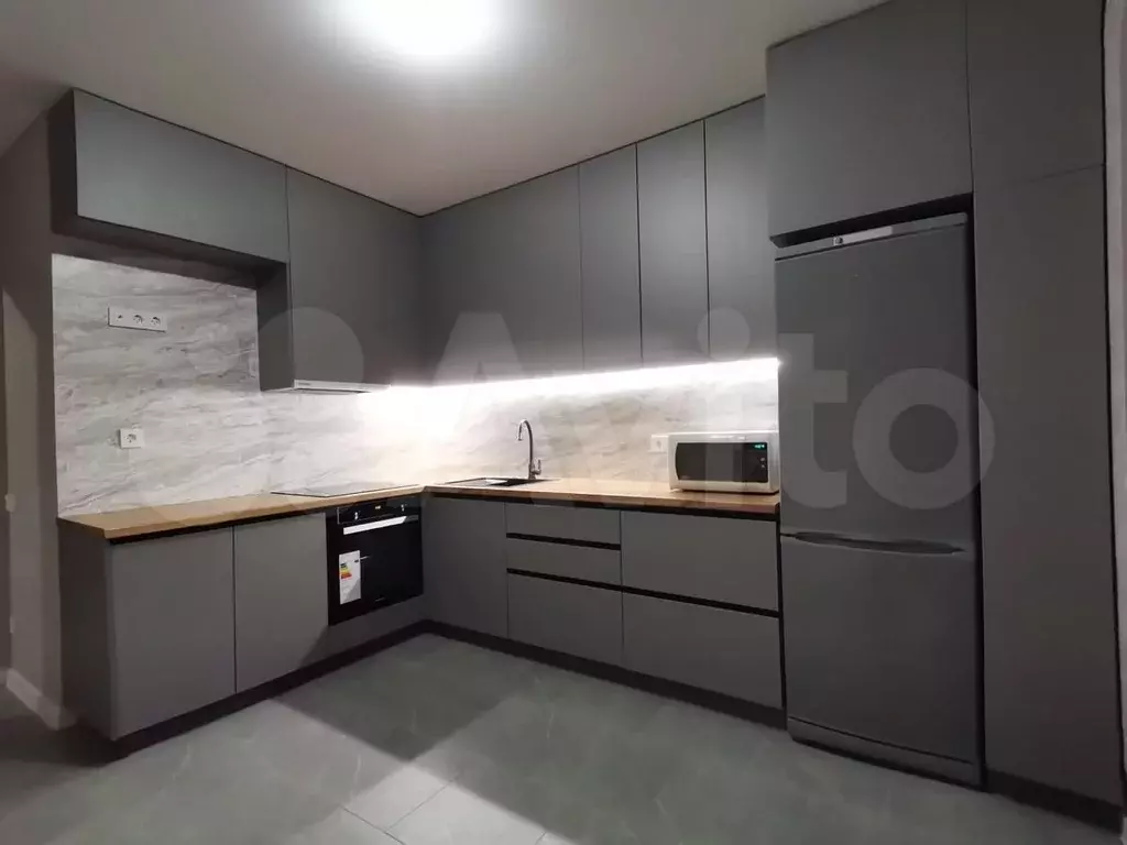 2-к. квартира, 60 м, 9/10 эт. - Фото 1