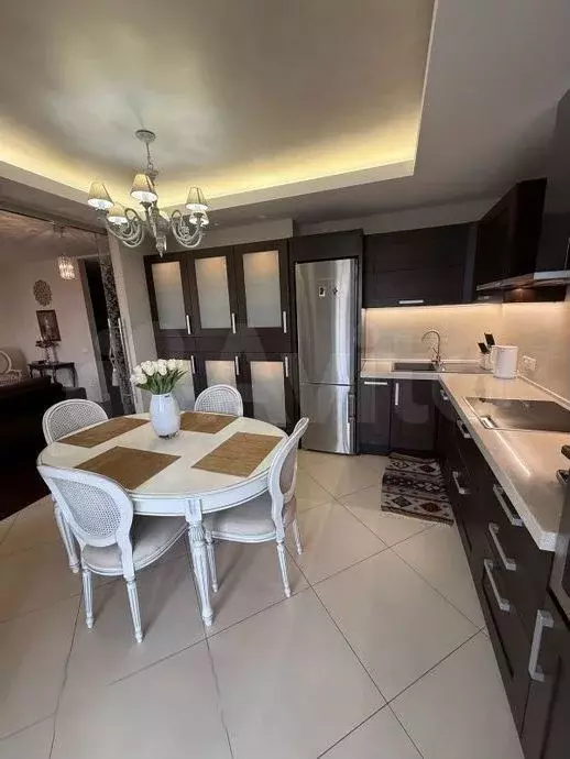 3-к. квартира, 120 м, 8/8 эт. - Фото 0