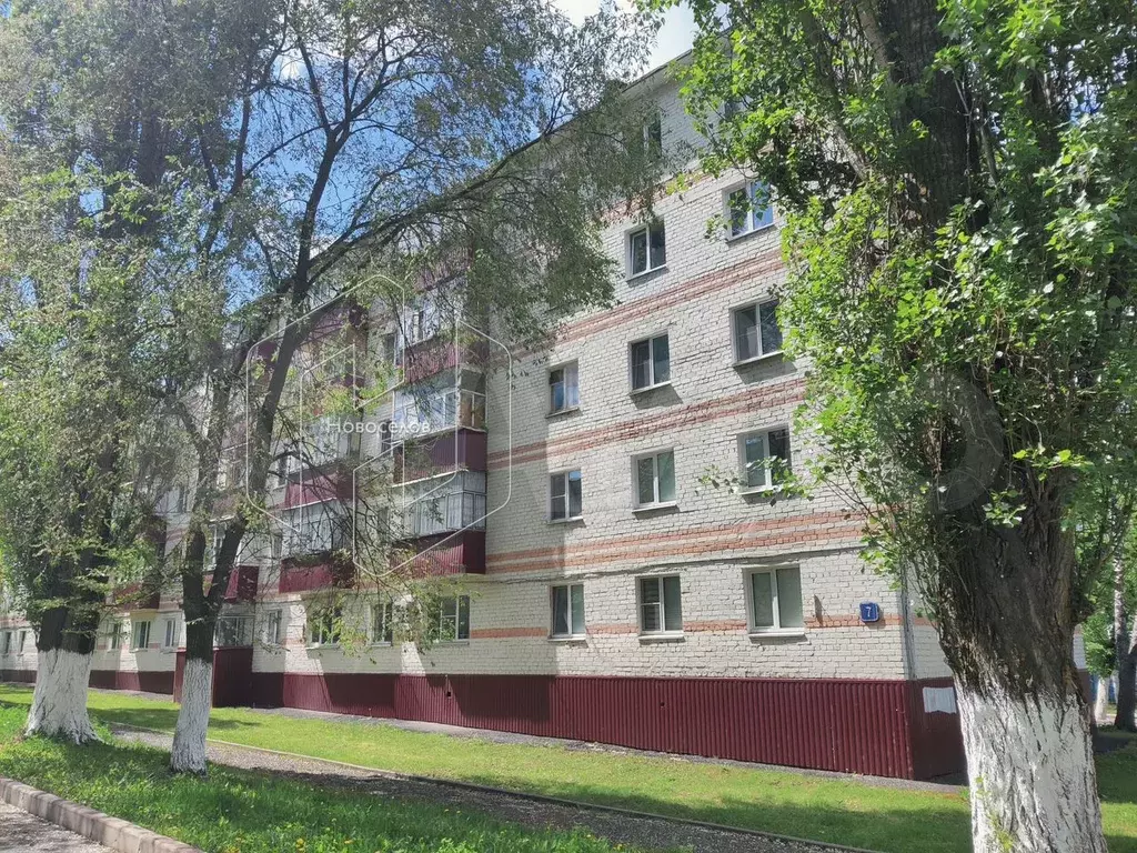1-к. квартира, 32,5 м, 5/5 эт. - Фото 0