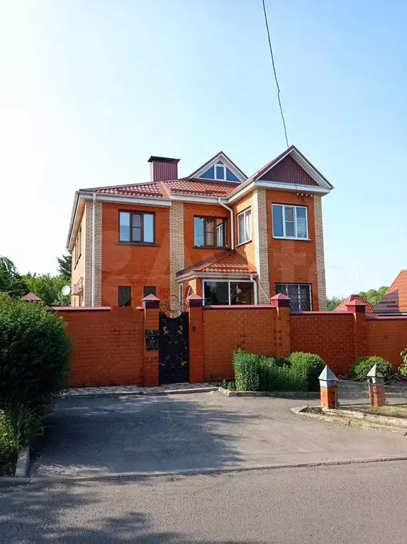 Дом 230 м на участке 18 сот. - Фото 0