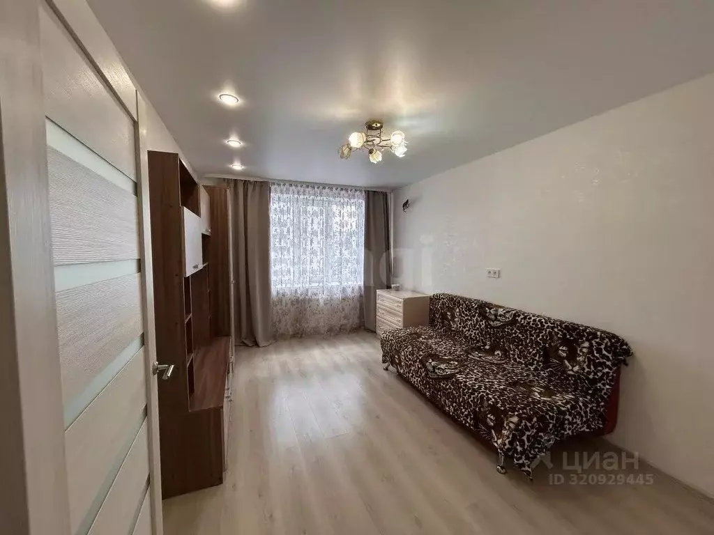 1-к кв. Удмуртия, Ижевск ул. Архитектора П.П. Берша, 33 (36.0 м) - Фото 0