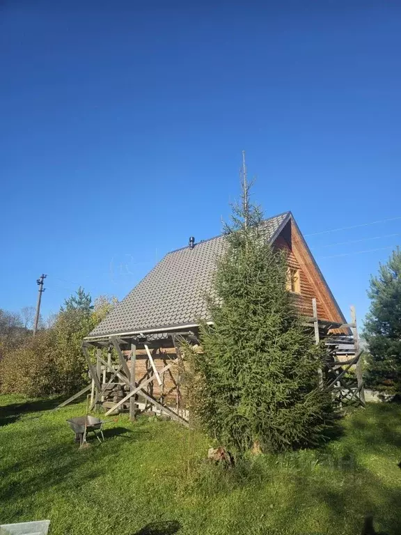 Дом в Ленинградская область, Подпорожский район, Важинское городское ... - Фото 1